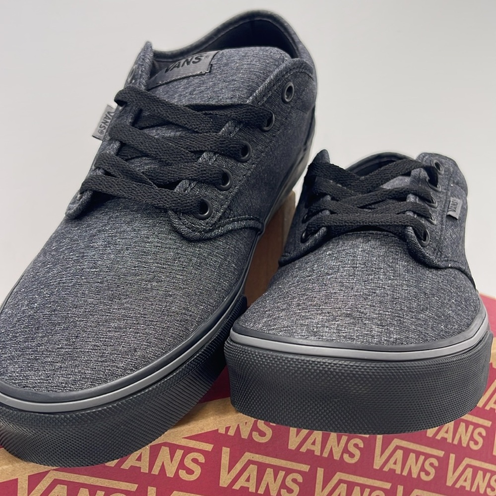 Vans WMNS Low-Top Sneakers Canvas Upper Atwood
(Varsity Textile) Black/Pewter - Picture 6 of 16